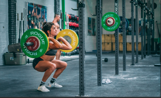 You are currently viewing Hang Clean vs. Power Clean 2024- Which is the Better Exercise? 